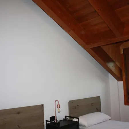 Apartment Nuevos Con Encanto Fio De Neu Laspaules