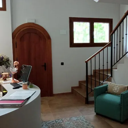 Apartamentos Fio De Neu Con Ascensor, Jardin, Gym Y Parking Privado