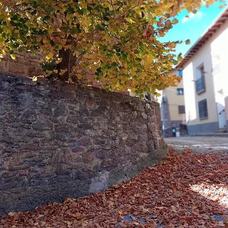 Lägenhet Fio De Neu Con Jardin, Gimnasio, Barbacoa *