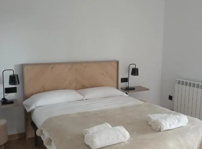 Nuevos Con Encanto Fio De Neu Lägenhet Laspaúles